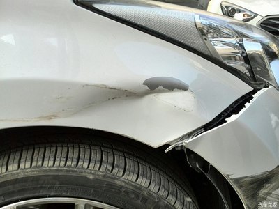 心愛座駕意外受傷，記錄大白車漆修復過程與心得